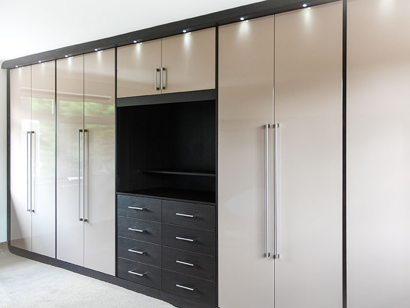 bespoke fitted wardrobes & bedroom furniture from martin west london